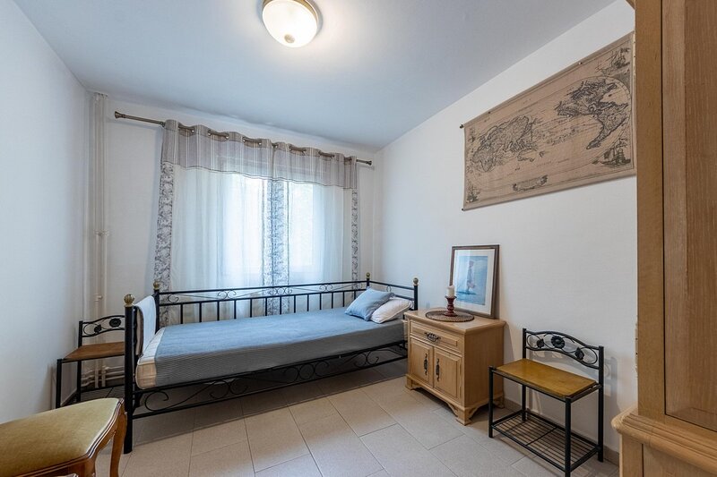 Piata Sudului, 3 camere, renovat + loc ADP + boxa