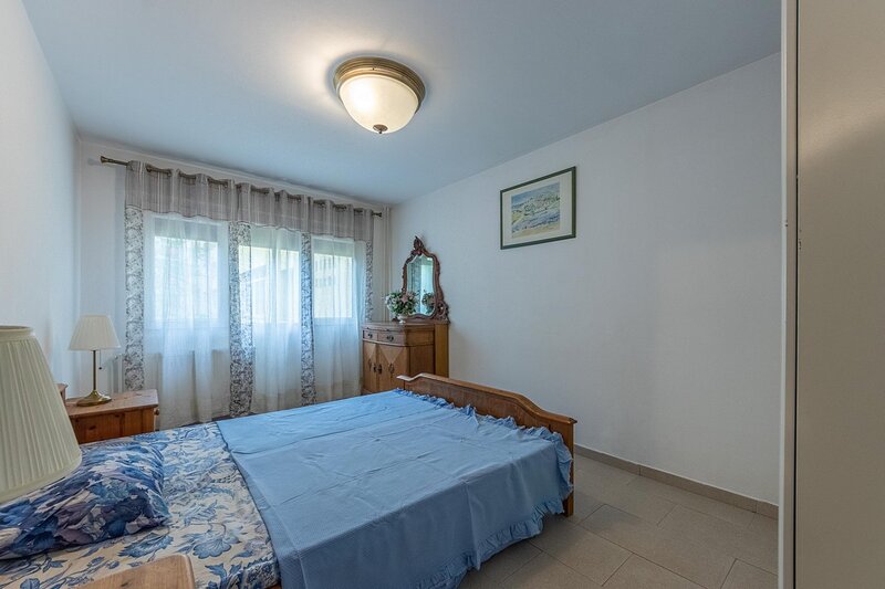 Piata Sudului, 3 camere, renovat + loc ADP + boxa